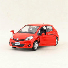 1:36 Toyota Yaris Dicast Model Car diecastmodelcars.pk