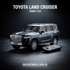 Diecast Model RC Key Land Cruiser 1/24 diecastmodelcars.pk