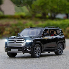Toyota Land Cruiser LC300 1:32 with FRAME diecastmodelcars.pk