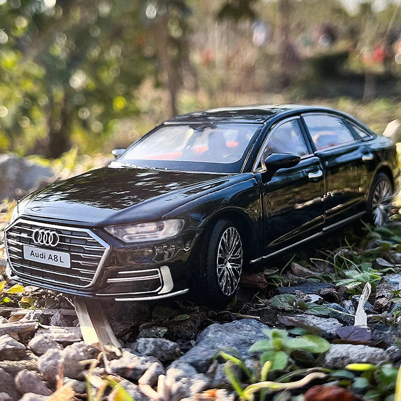 Audi A8L Diecast Model Car 1:32