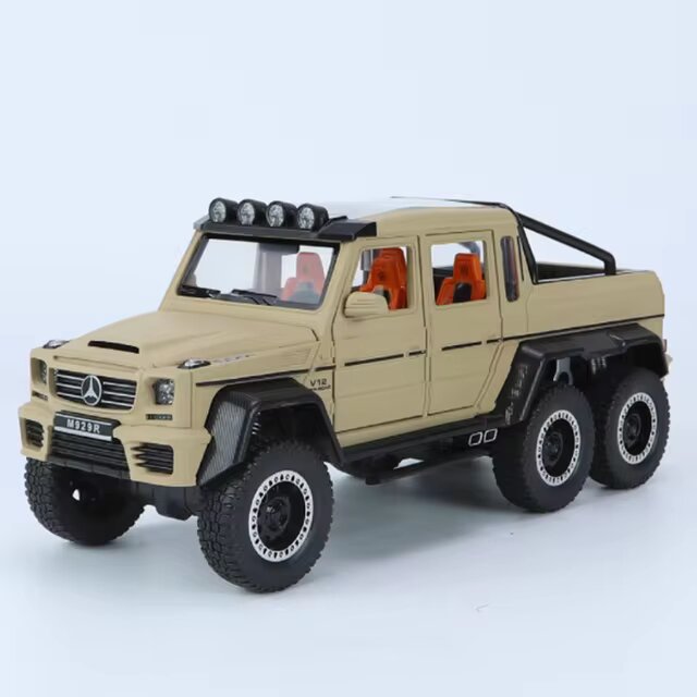 Diecast Model Mercedes G63 AMG 6x6 1/24