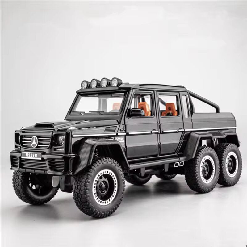 Diecast Model Mercedes G63 AMG 6x6 1/24